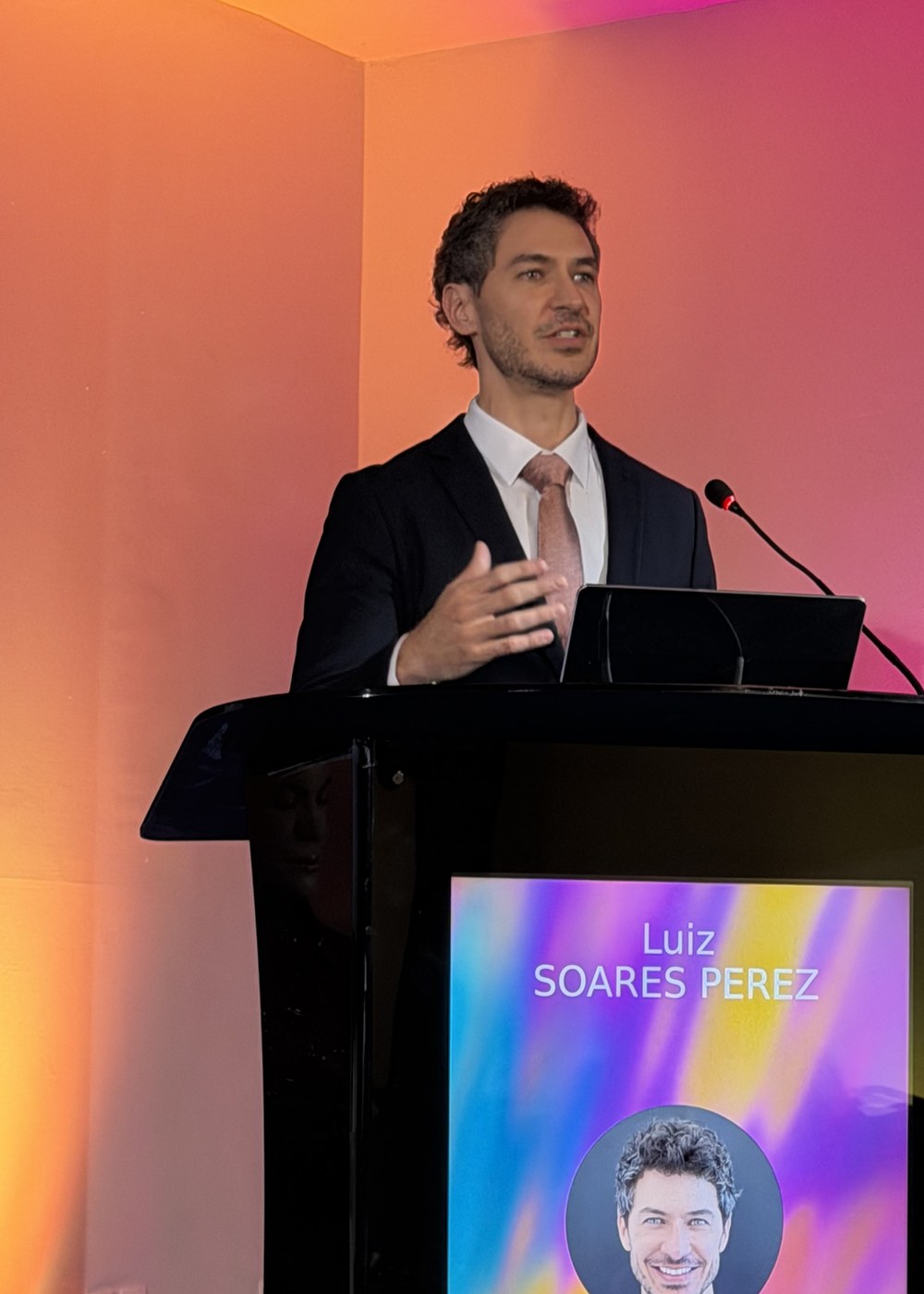 Dr. Luiz Perez